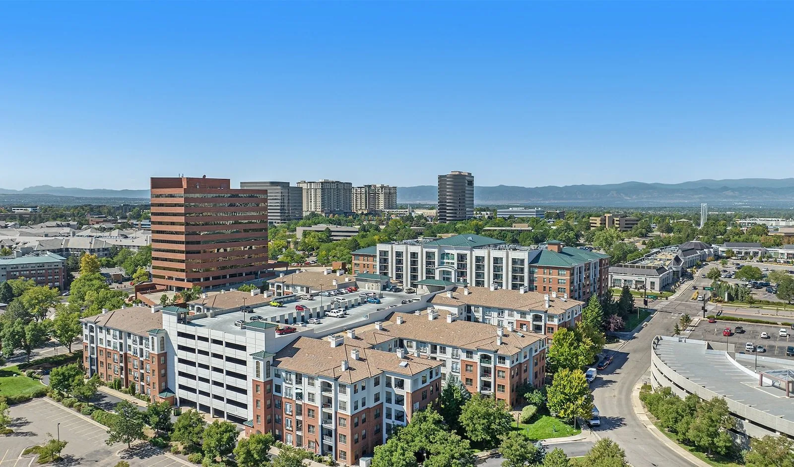 Greenwood Village commercial cleaning service area